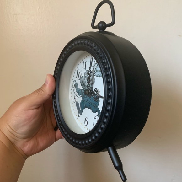 Disney Alice in Wonderland white rabbit live action desk clock - Picture 2 of 6